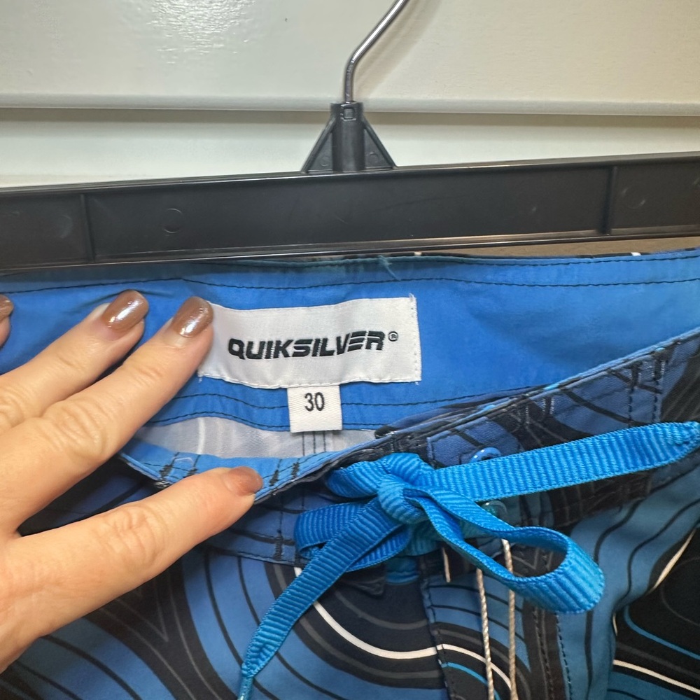 Quiksilver Blue Board Shorts with Bold Design - Picture 2 of 7